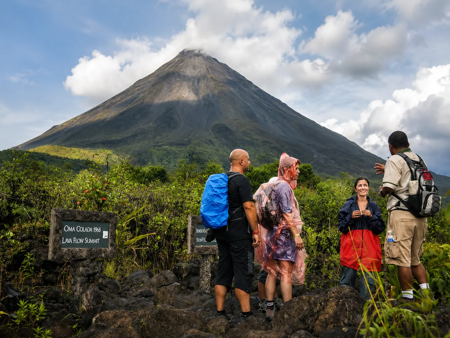 Arenal Volcano Historic Hike in La Fortuna